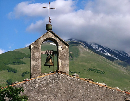 The little church of Decontra